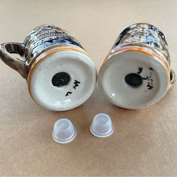 Vintage Mini Beer Stein Replica Salt Pepper Shakers with Stoppers - Picture 15 of 15